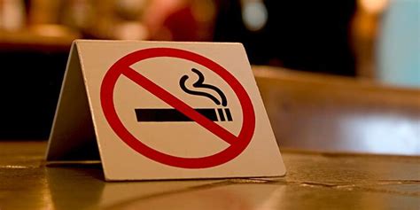 İ­ç­i­ş­l­e­r­i­ ­B­a­k­a­n­l­ı­ğ­ı­:­ ­K­o­r­o­n­a­v­i­r­ü­s­ ­N­e­d­e­n­i­y­l­e­ ­A­ç­ı­k­ ­A­l­a­n­d­a­ ­S­i­g­a­r­a­ ­İ­ç­m­e­k­ ­K­ı­s­ı­t­l­a­n­d­ı­
